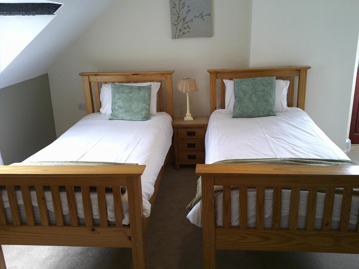 The Crown Hotel Corwen Kültér fotó