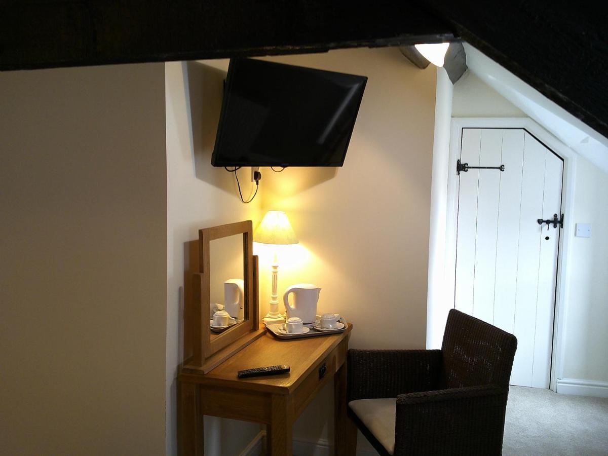 The Crown Hotel Corwen Kültér fotó