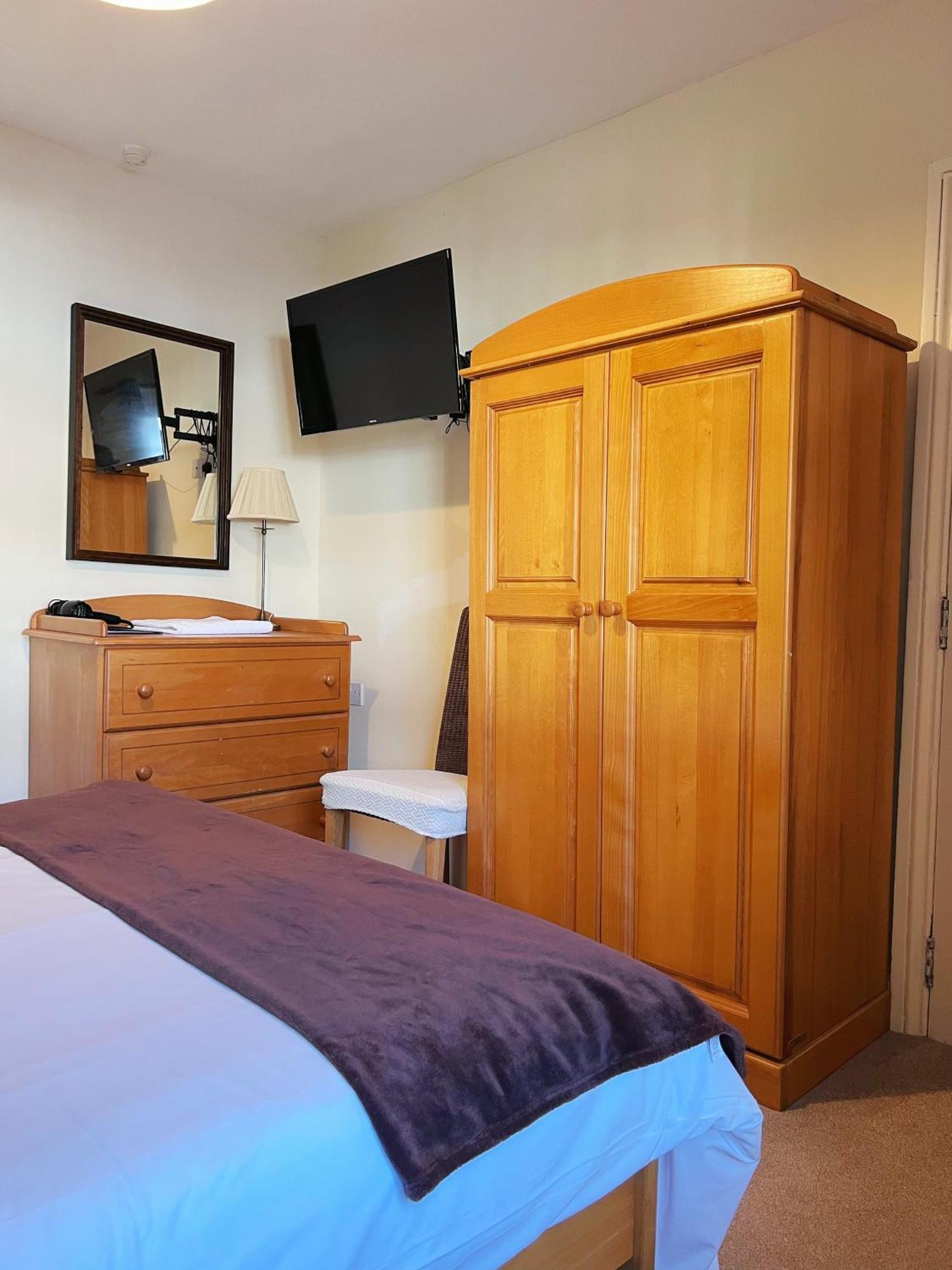 The Crown Hotel Corwen Kültér fotó